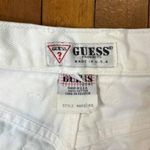 Guess White Cutoff Jean Shorts 26x3.5" Size 27 - Picture 6 of 6